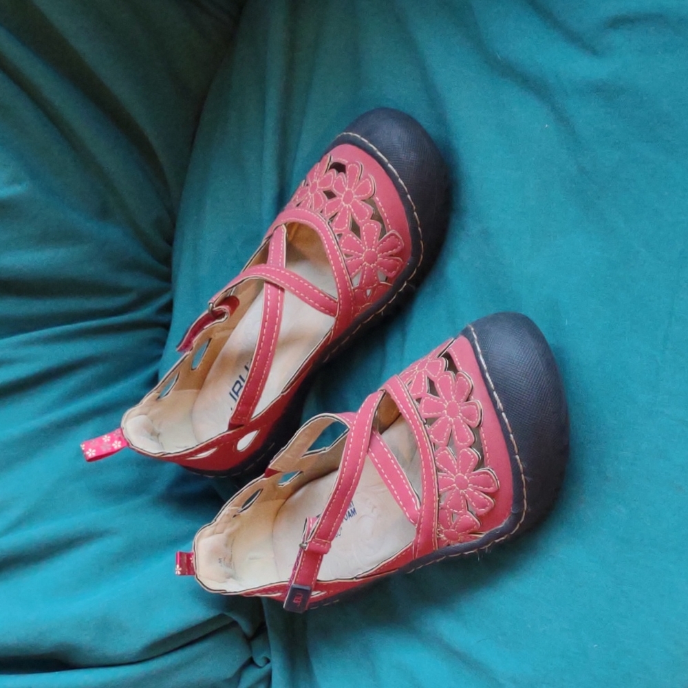 JBU by Jambu Blossom Memory Foam Red Vegan Sandals